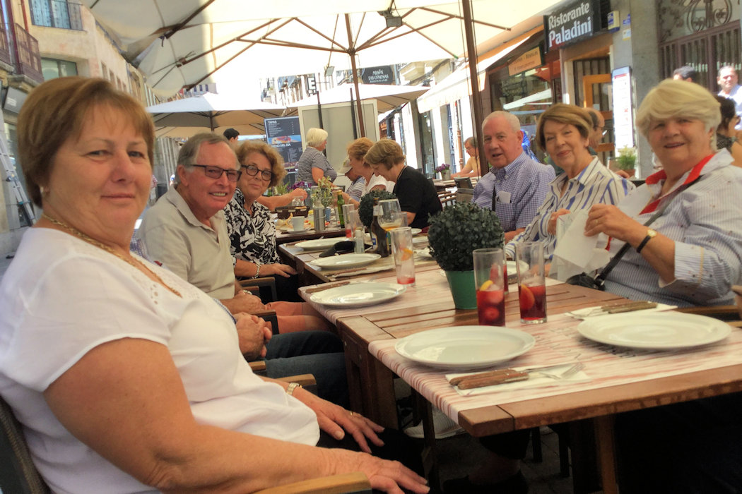 Tourmates photograph